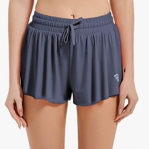 Brand New Without Tags Gray Flowy Running/Yoga Shorts With Attached Spandex